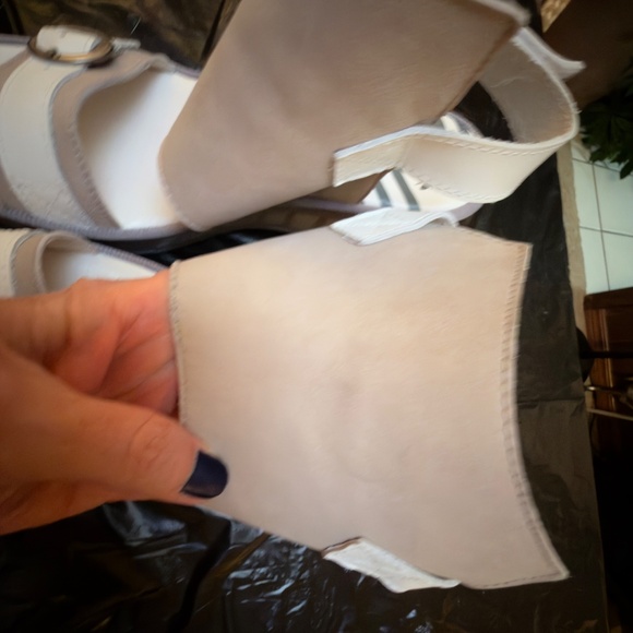 $240 FLY London platform wedge shoes size 40 white and taupe/tan - Picture 4 of 16